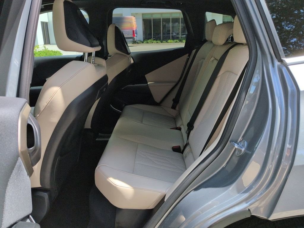 2025 BMW X3 30 - Photo 14