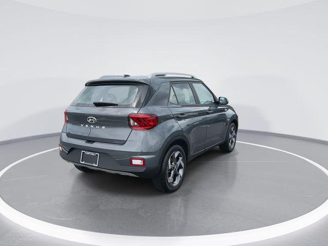 New 2026 Gray Hyundai SEL image 7