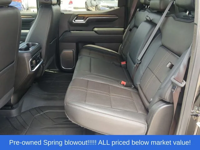 Used 2024 Black Chevrolet High Country image 40