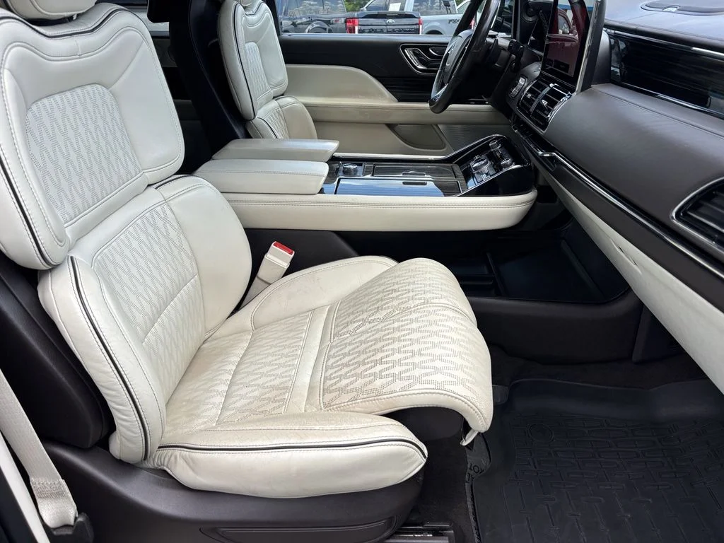 Used 2021 Black Lincoln Black Label image 21