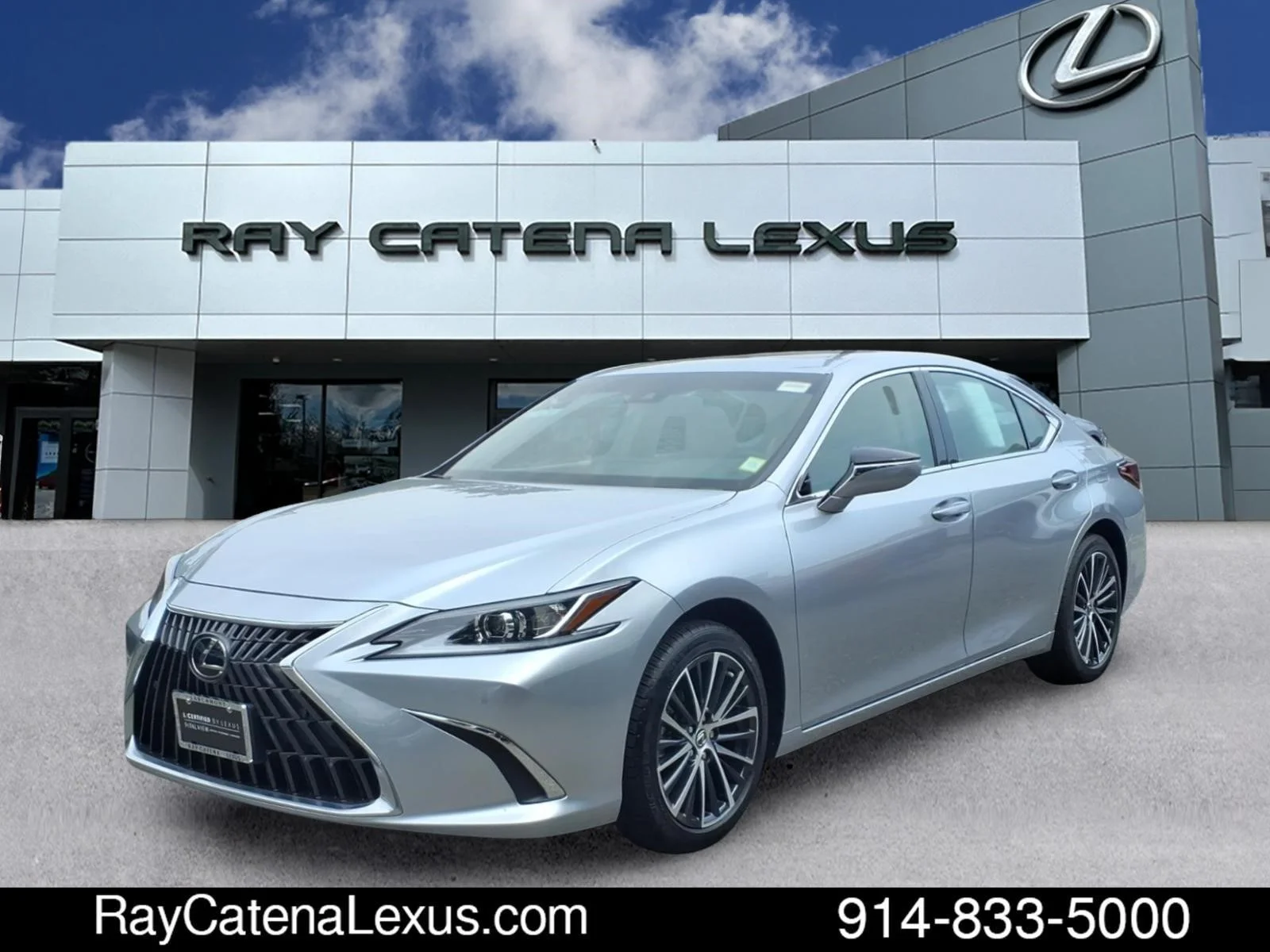 Certified Used 2024 Iridium Lexus 4D Sedan image 1