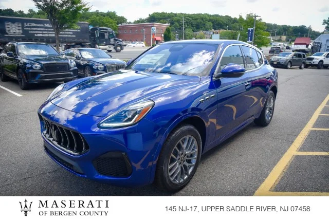Used 2024 Blu Intenso Metallic Maserati GT image 1