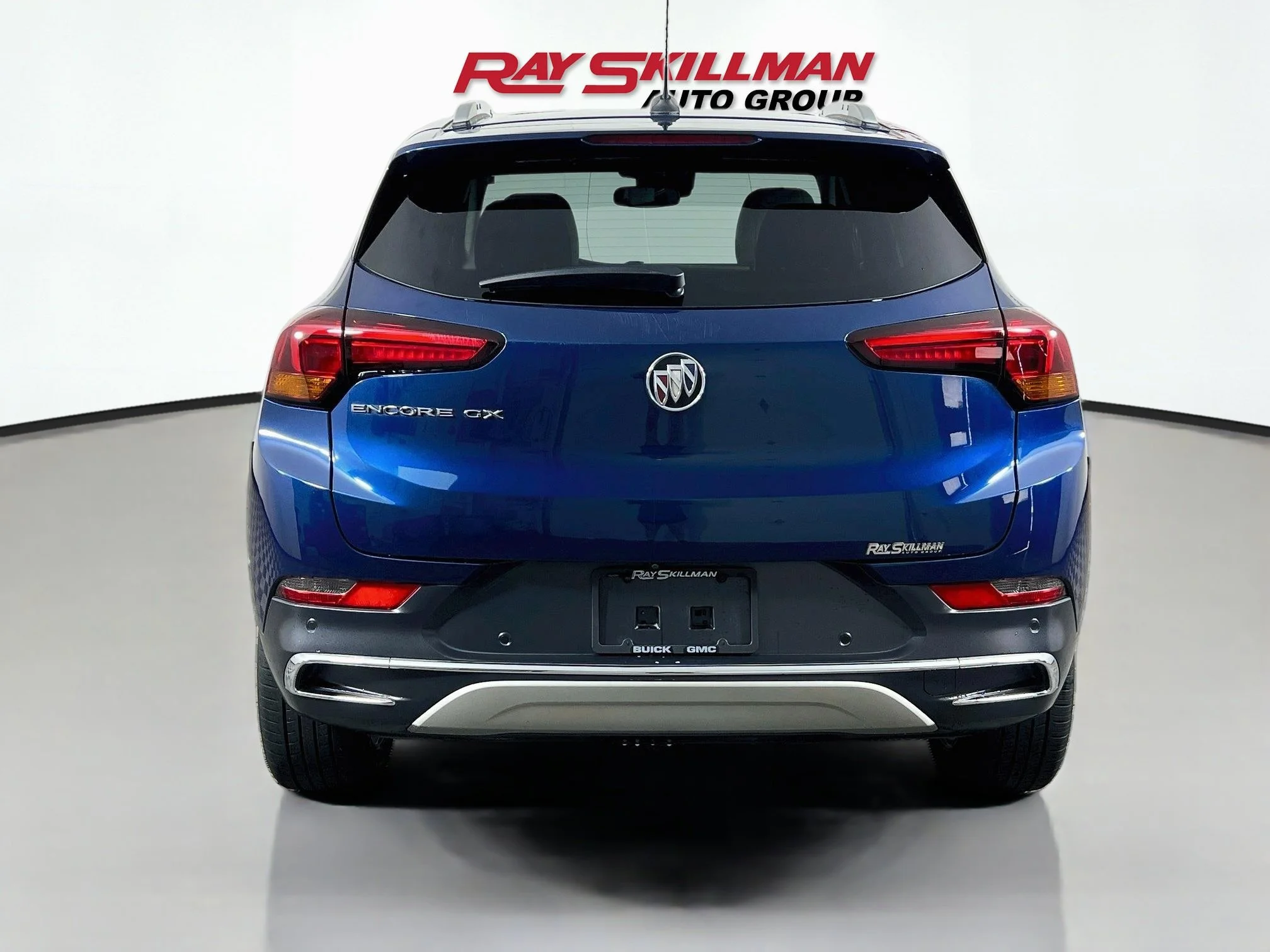 Used 2020 Deep Azure Metallic Buick ESSENCE image 6