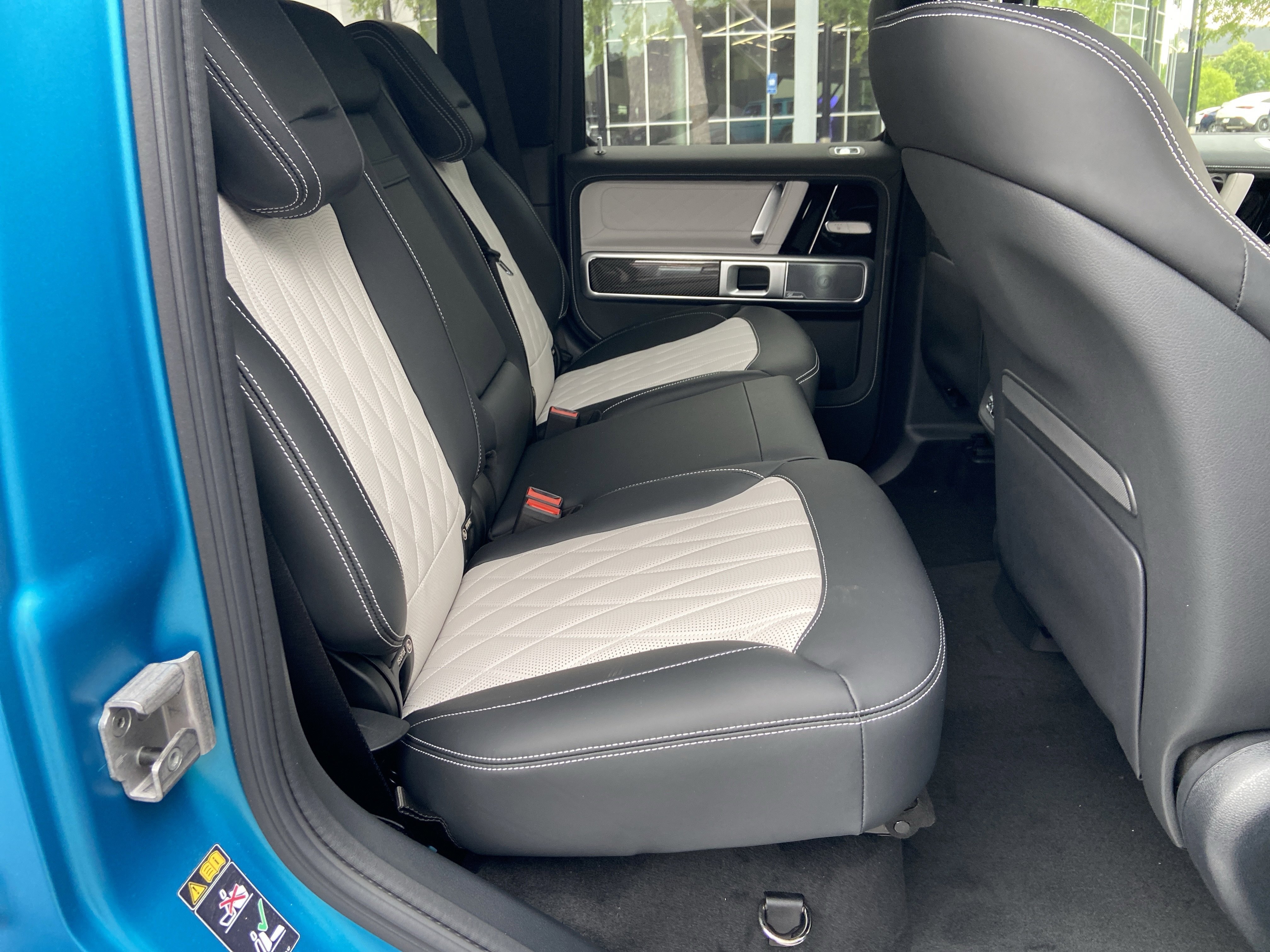 New 2026 MANUFAKTUR hyper blue magno Mercedes-Benz AMG® G 63 SUV image 40