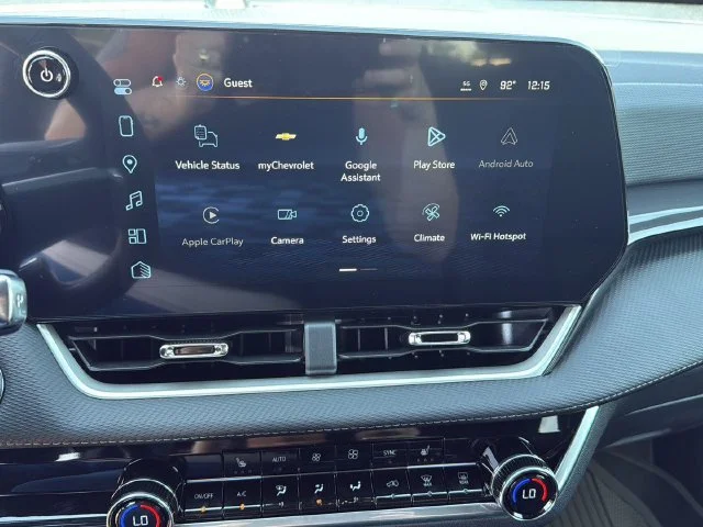 New 2027 Mosaic Black Metallic Chevrolet LT image 5