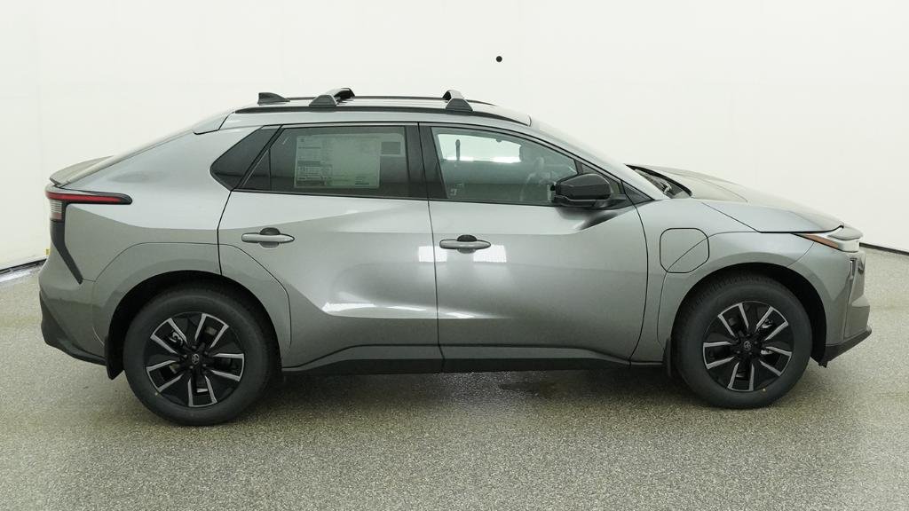 New 2026 Heavy Metal Toyota XLE image 54