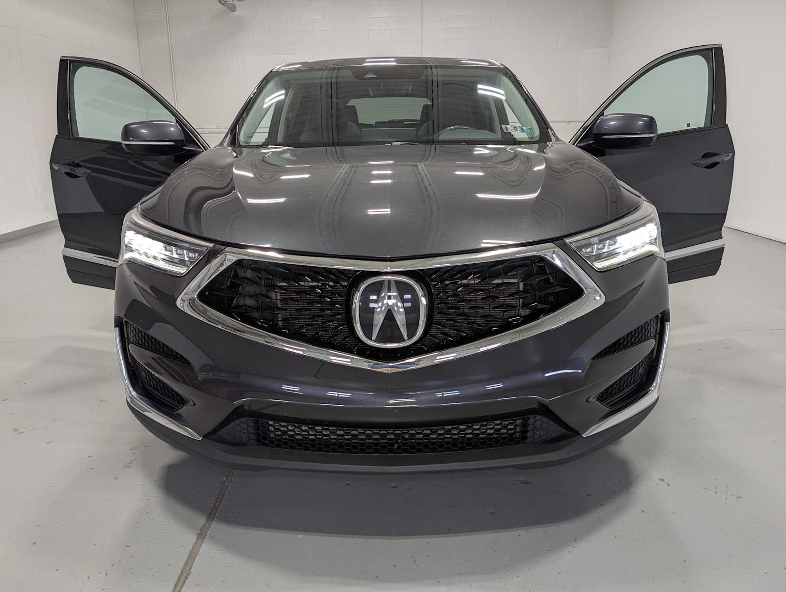 Used 2019 Gunmetal Metallic Acura w/Technology Pkg image 16