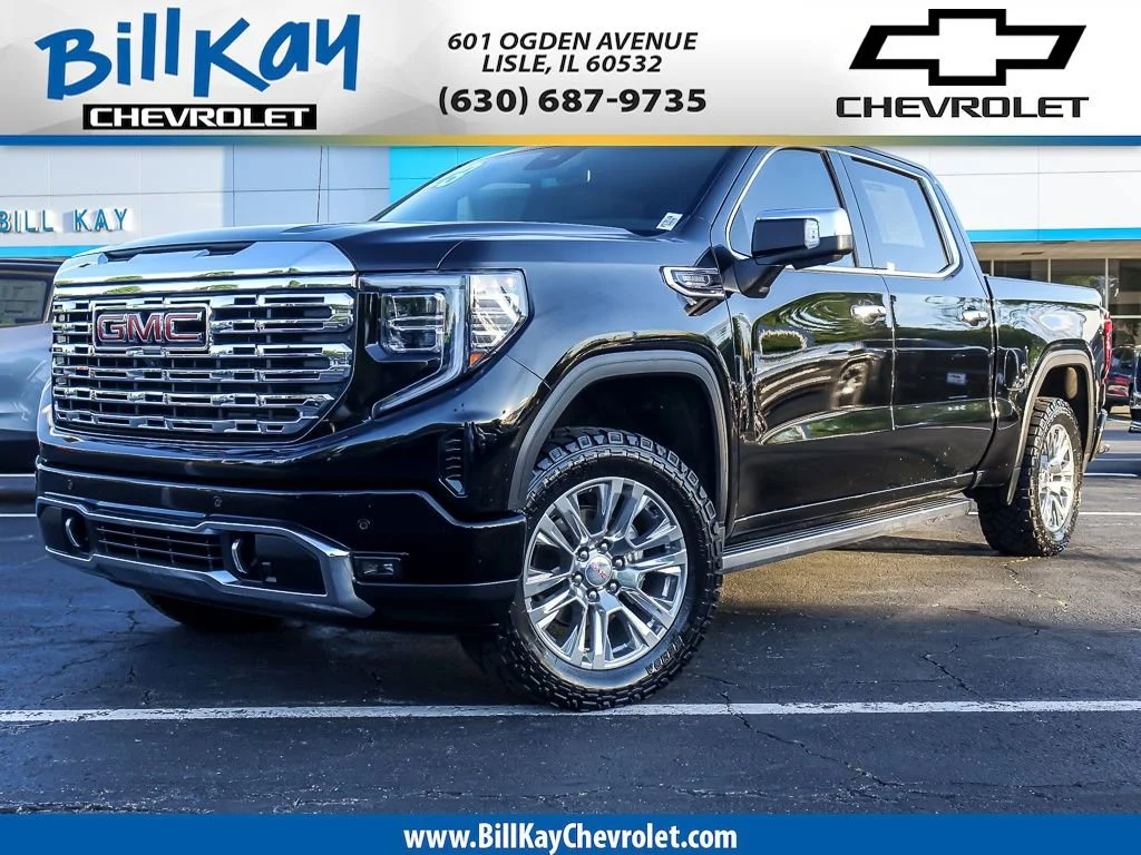 2023 GMC Sierra 4WD Crew Cab Short Box Denali's photo