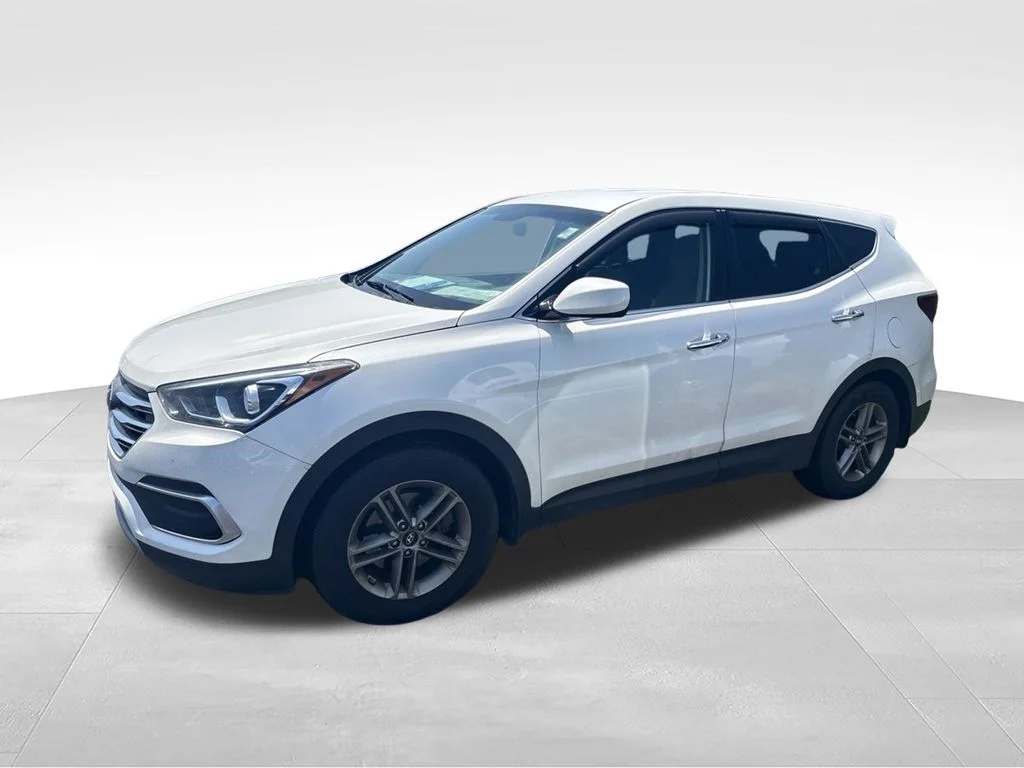 Used 2018 White Hyundai 2.4 Base image 5