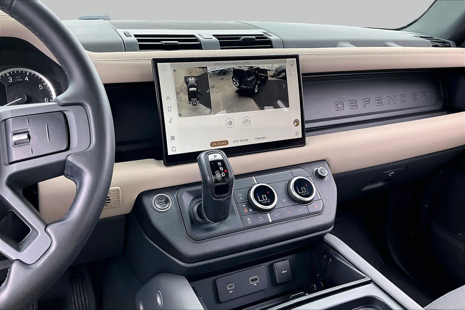 Used 2023 Eiger Grey Metallic Land Rover X-Dynamic SE image 7