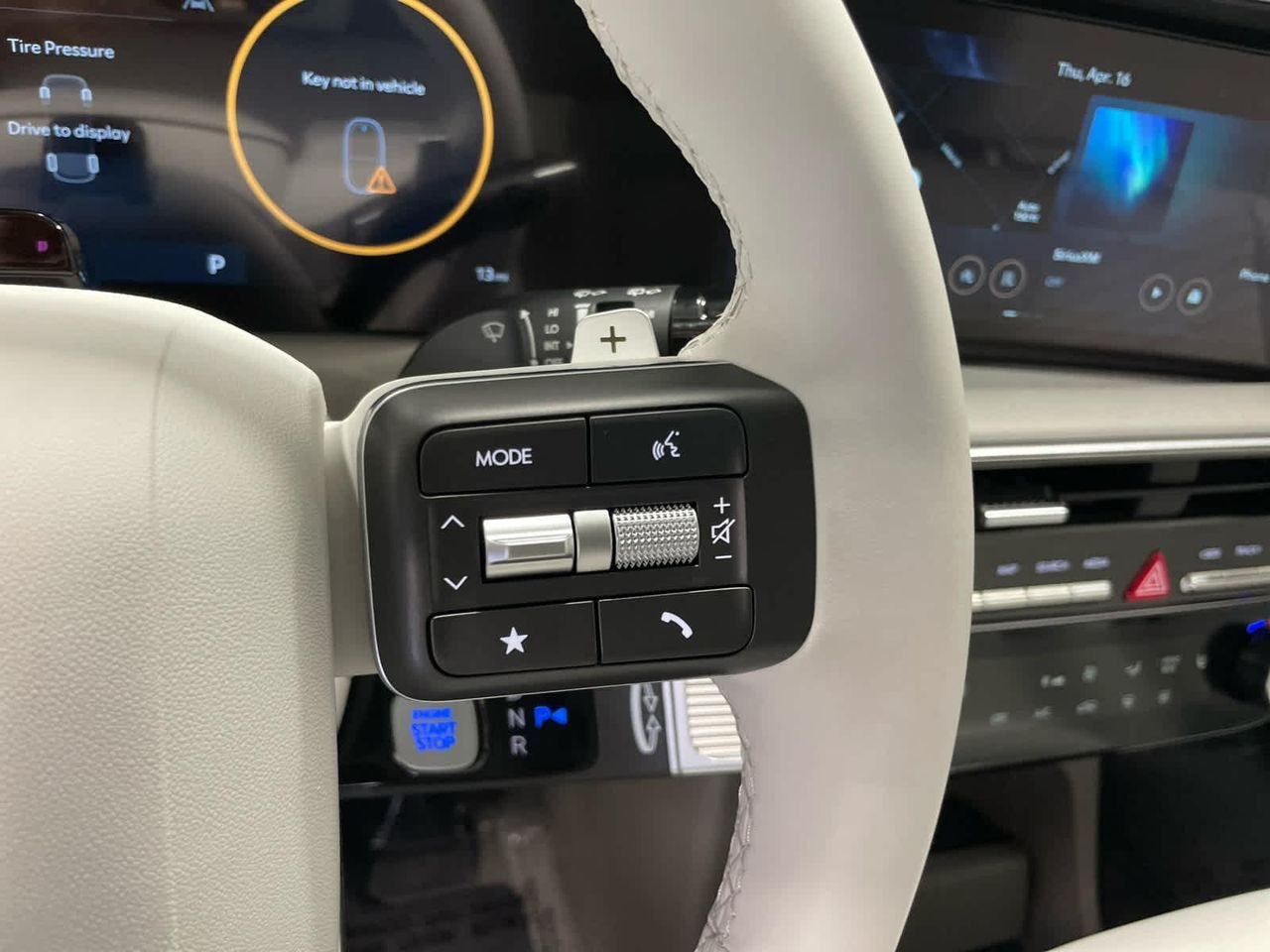New 2026 Creamy White Pearl Hyundai SEL AWD image 32