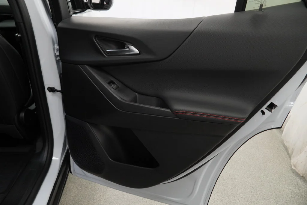 New 2027 Polar White Tricoat Chevrolet RS image 26
