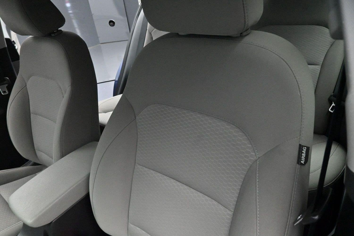 Used 2020 Lakeside Blue Hyundai Value Edition image 13