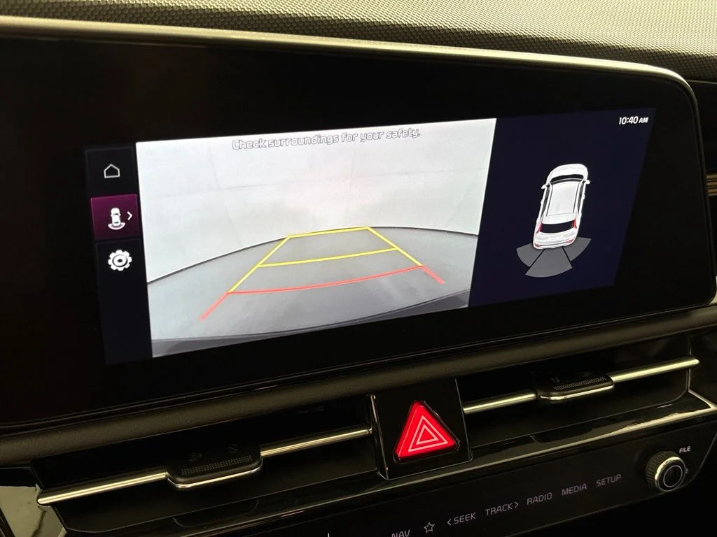 Used 2025 Black Kia Wind image 44
