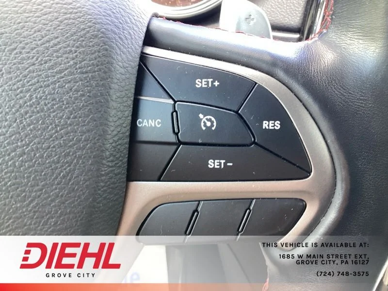 Used 2019 Gray Jeep Trailhawk image 36