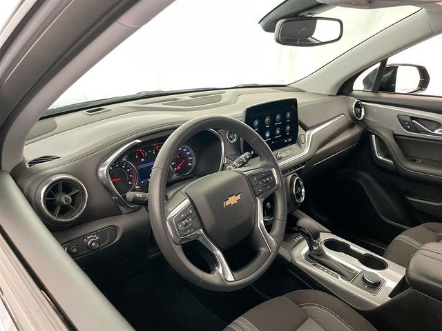 Used 2024 Black Chevrolet 2LT image 10
