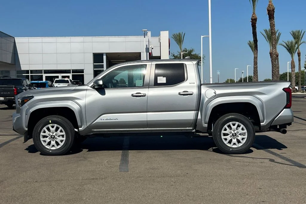 New 2026 Celestial Silver Metallic Toyota SR5 image 7