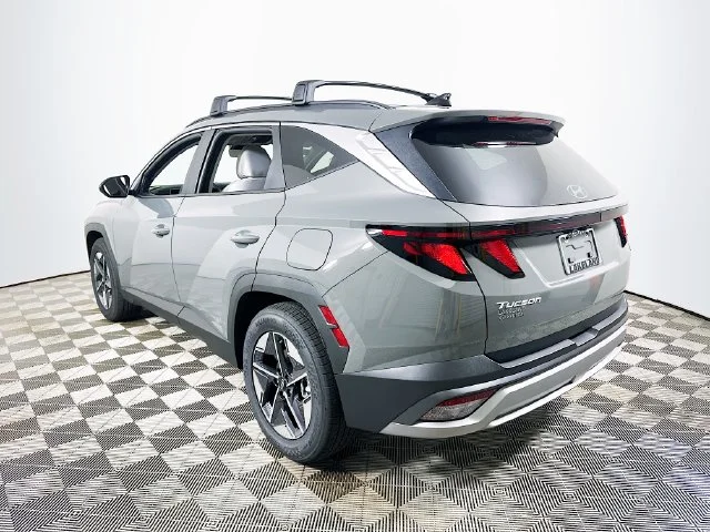 New 2026 Hyundai TUCSON SEL