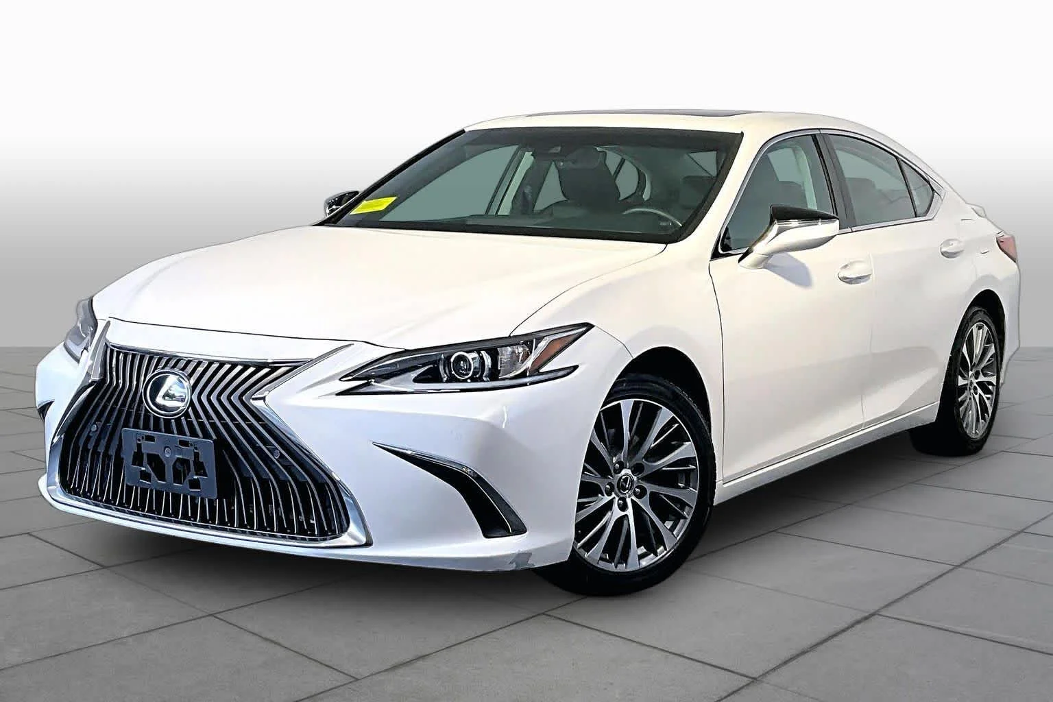 2021 Lexus ES