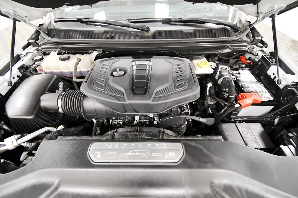 Used 2024 White Jeep Series III image 12