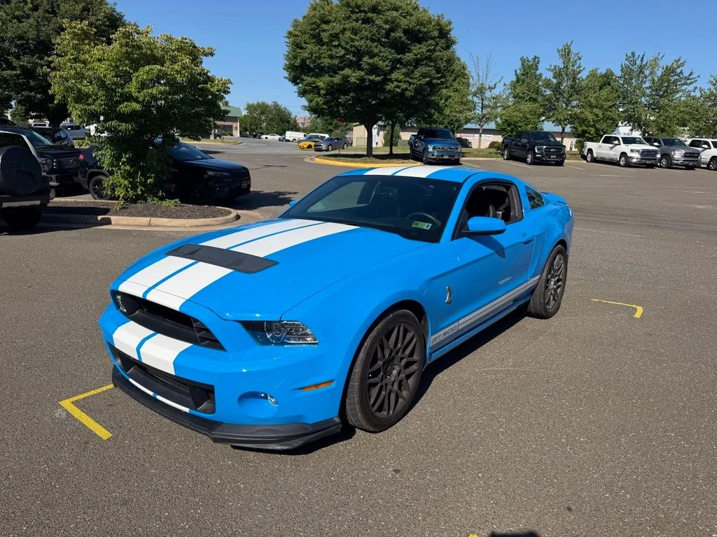 Used 2014 Blue Ford Shelby GT500 image 3
