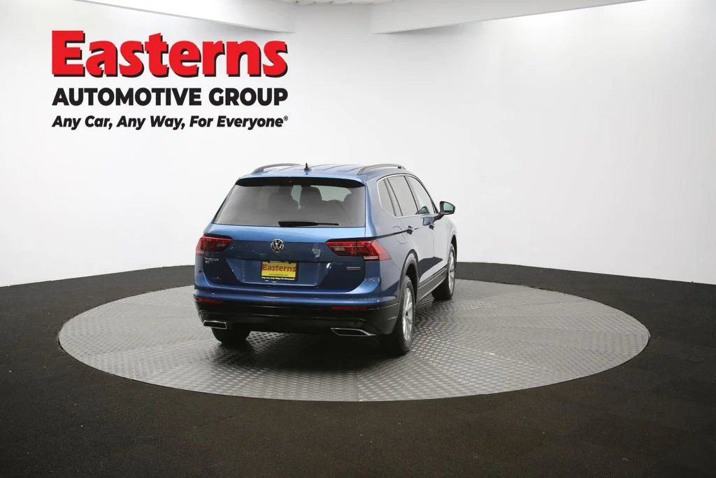Used 2019 Blue Volkswagen 2.0T SE image 37