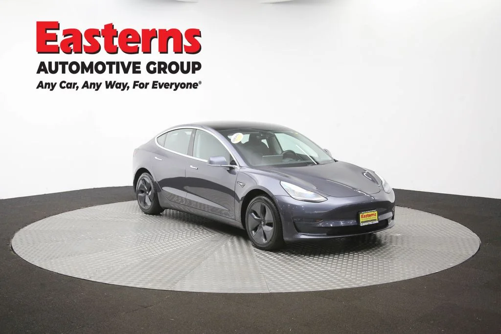 Used 2019 Gray Tesla Long Range image 44