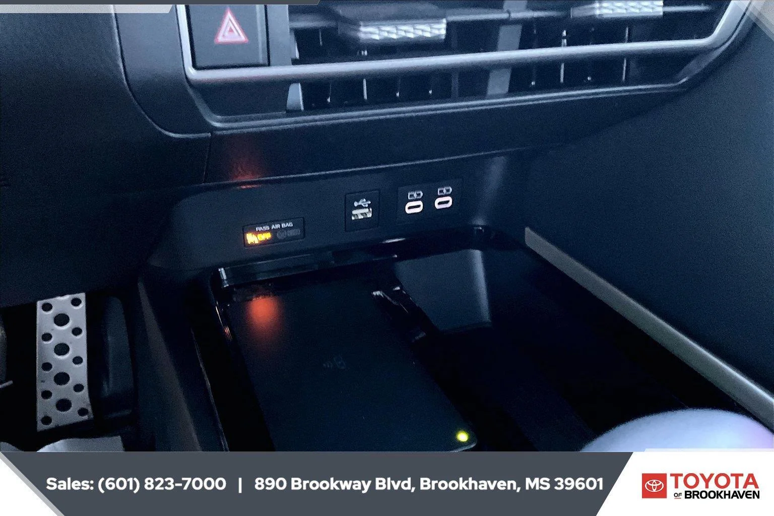 Used 2026 Ocean Gem Toyota XSE image 23