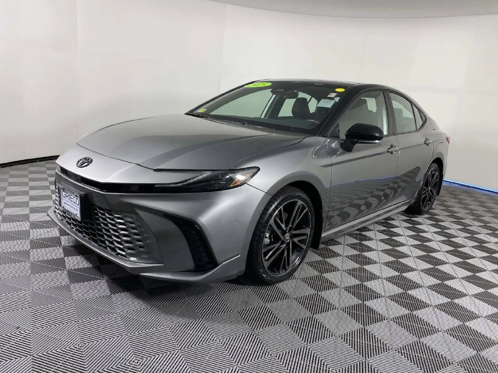 Used 2025 Midnight Black Metallic Toyota XSE image 4
