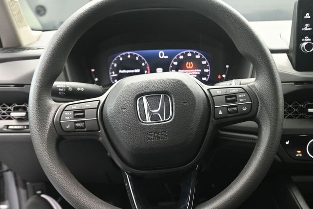 New 2026 Solar Silver Metallic Honda SE image 10