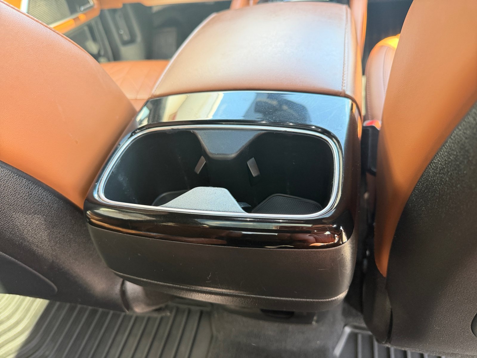 Used 2024 Wolf Gray Kia SX Prestige X-Line image 36