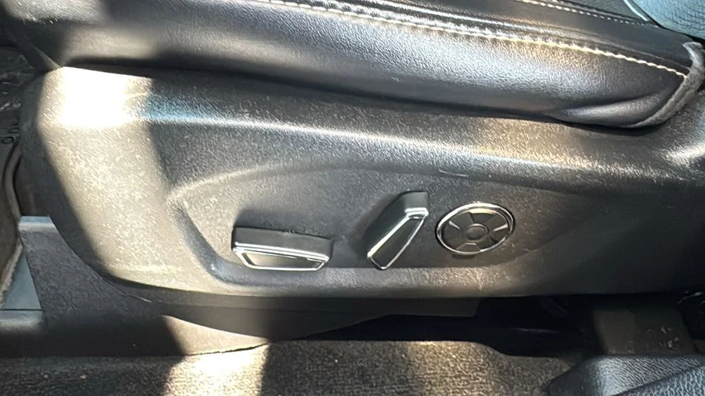 Certified Used 2017 Blue Ford Platinum image 20
