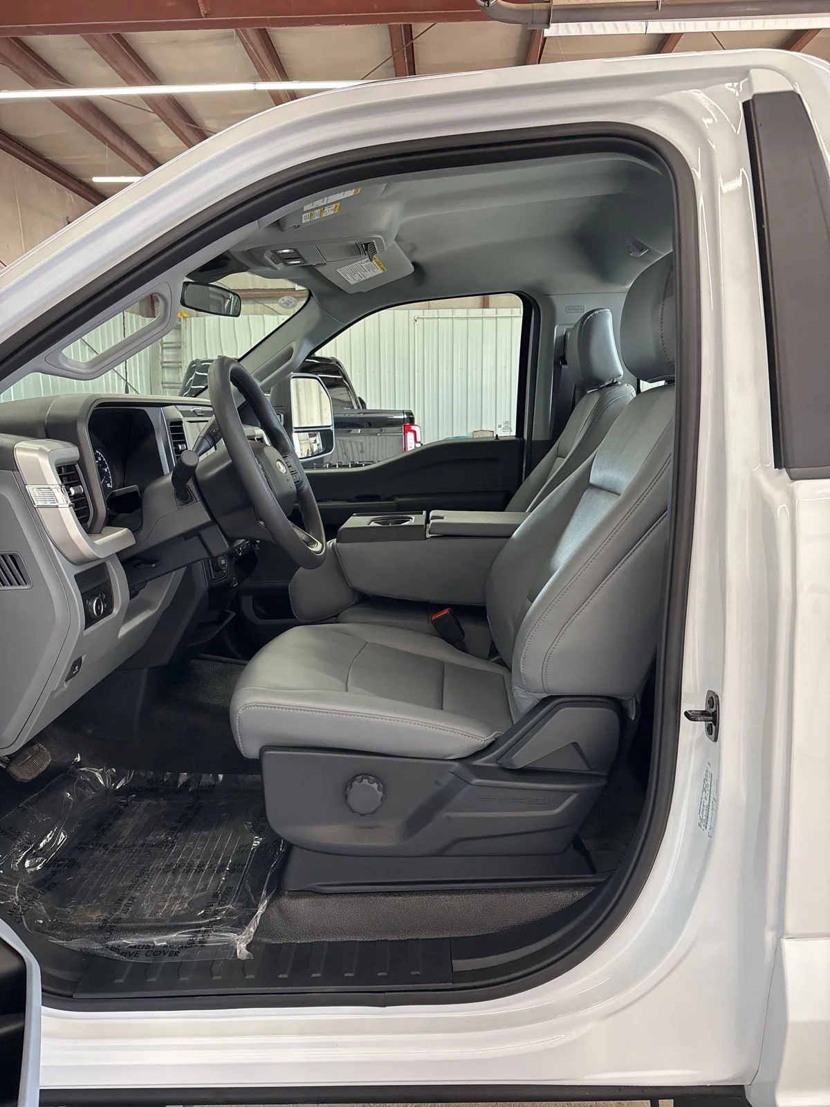 New 2026 Oxford White Ford F-350® XL image 9