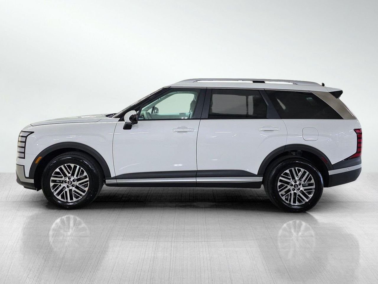 New 2026 Creamy White Pearl Hyundai SEL Premium AWD image 4