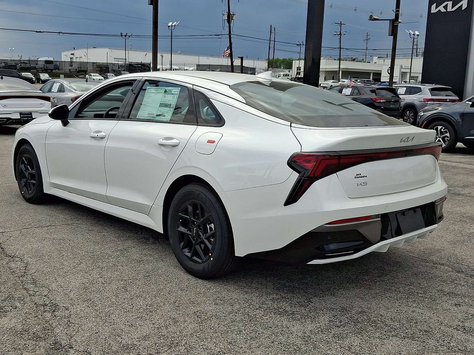 New 2026 White Kia LXS image 5