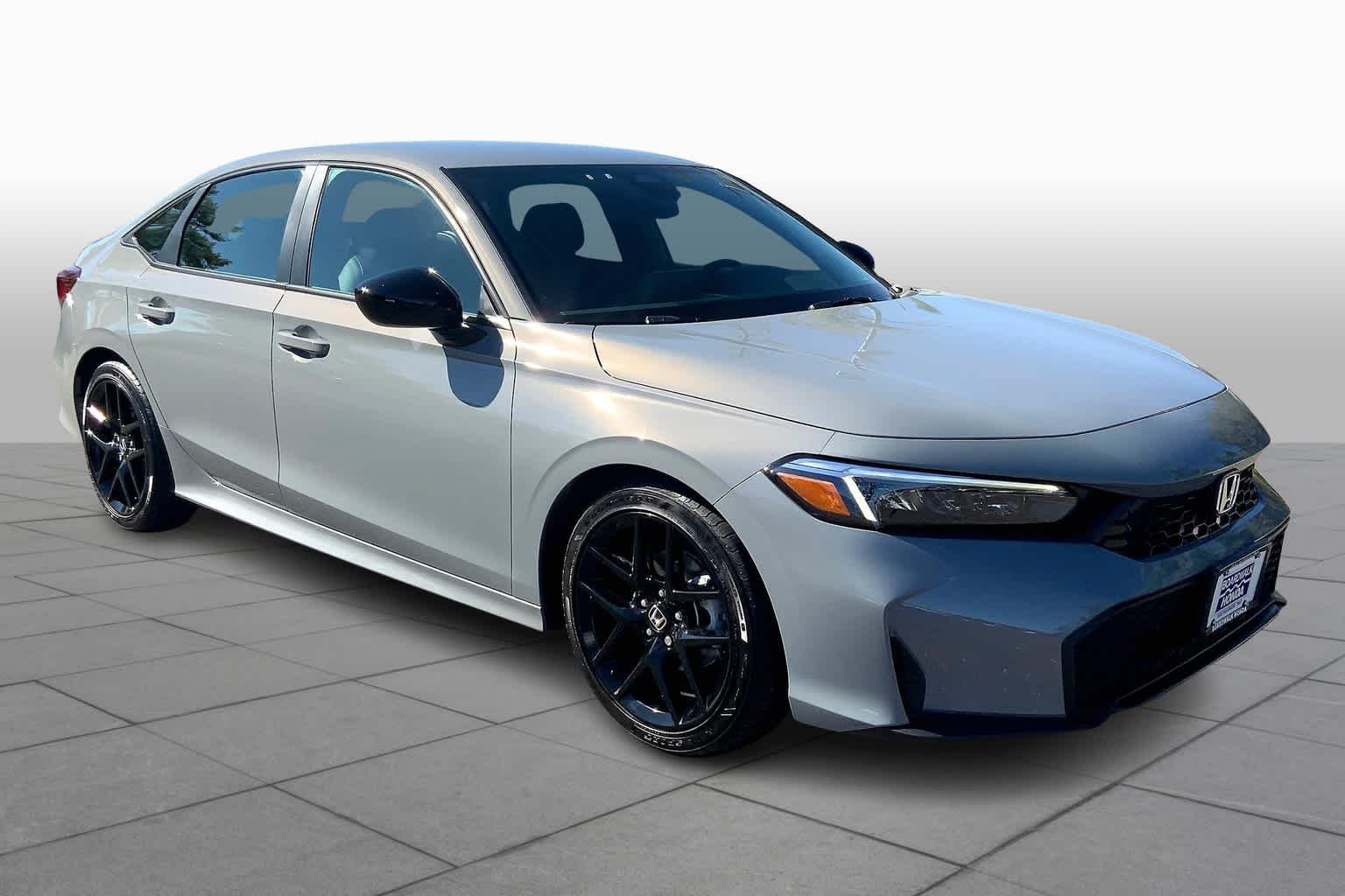 Certified Used 2025 Urban Gray Pearl Honda Sport image 3
