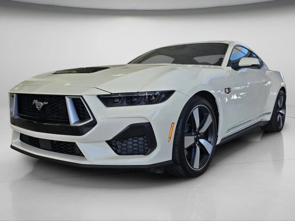 2025 Ford Mustang GT Premium Fastback - Photo 17