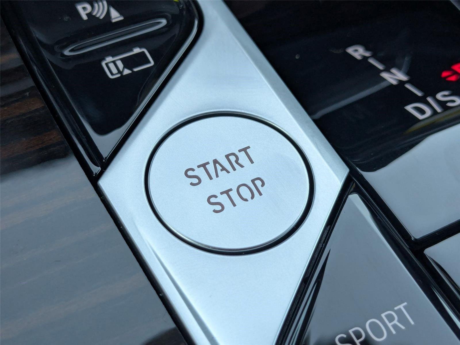 2026 BMW X5 50e - Photo 17