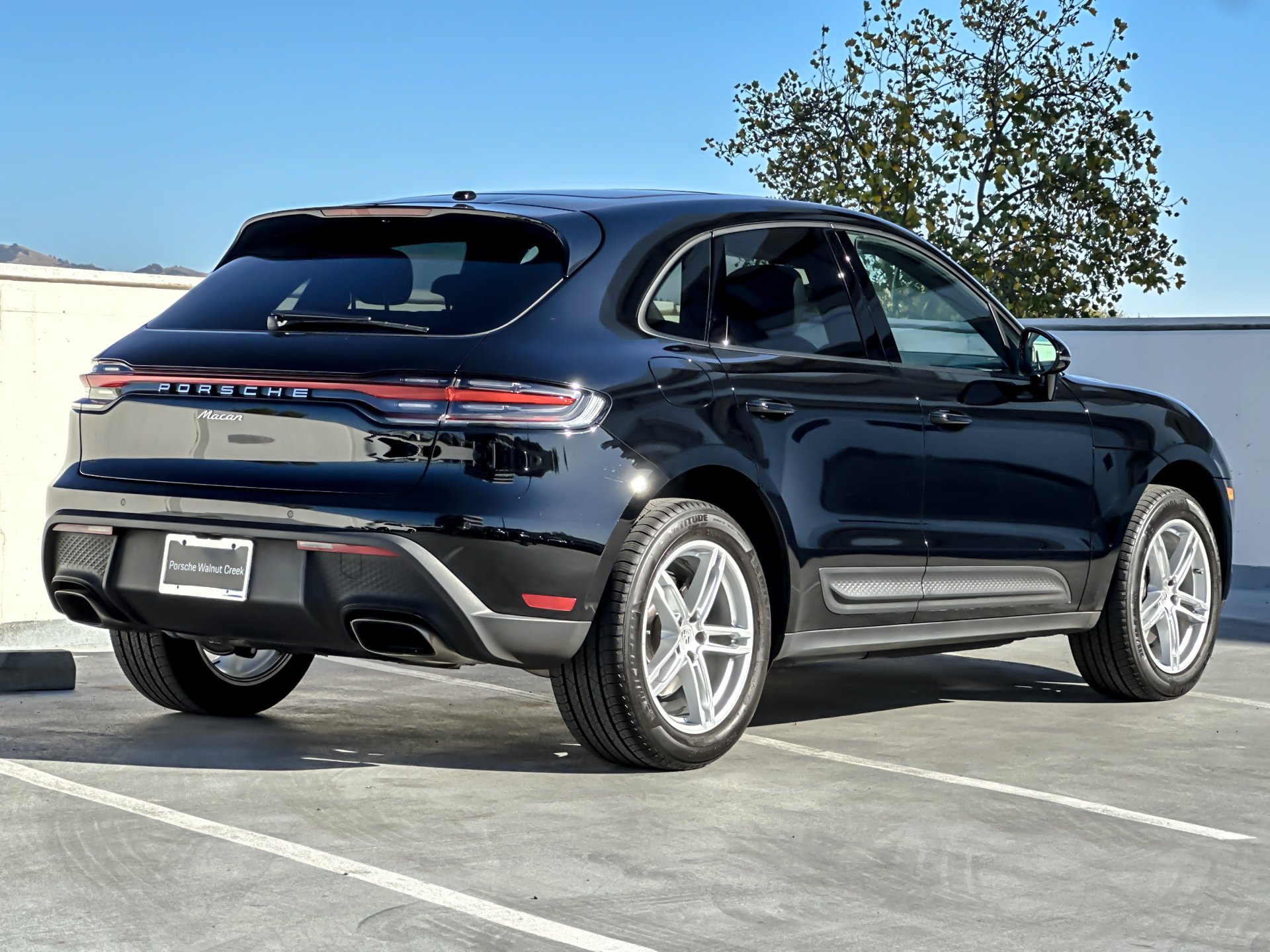 Used 2026 Black Porsche AWD image 9