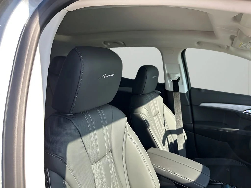 2026 Buick Envision Avenir - Photo 14