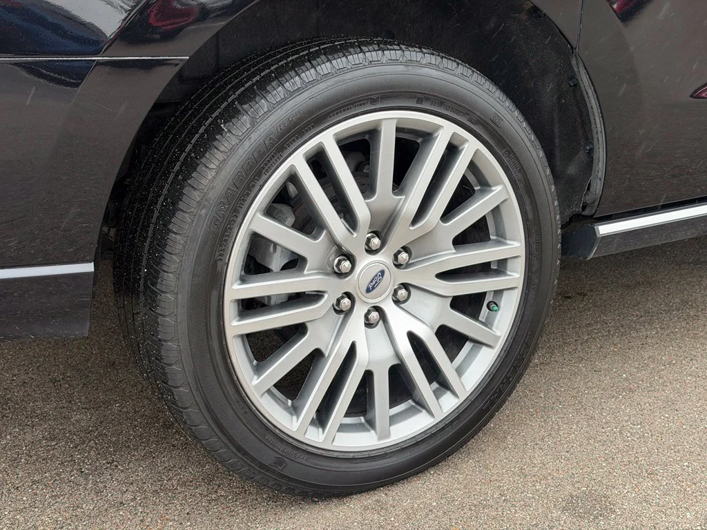 2022 Ford Expedition MAX Platinum - Photo 22