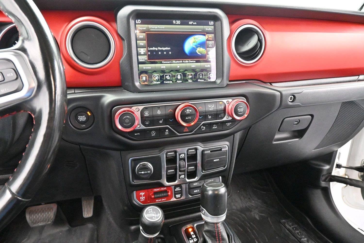 Used 2021 Bright White Clearcoat Jeep Rubicon image 19