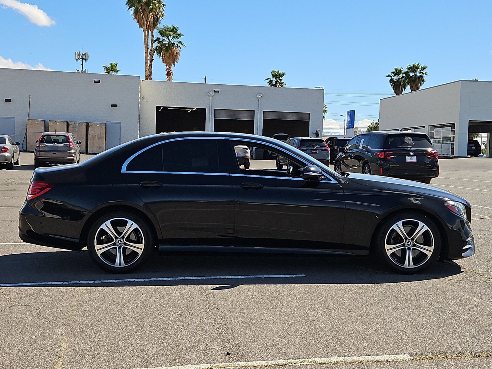 Used 2018 Black Mercedes-Benz E 300 image 4