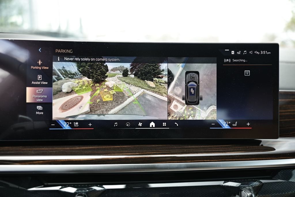 New 2026 Dravit Grey Metallic BMW xDrive50e image 39