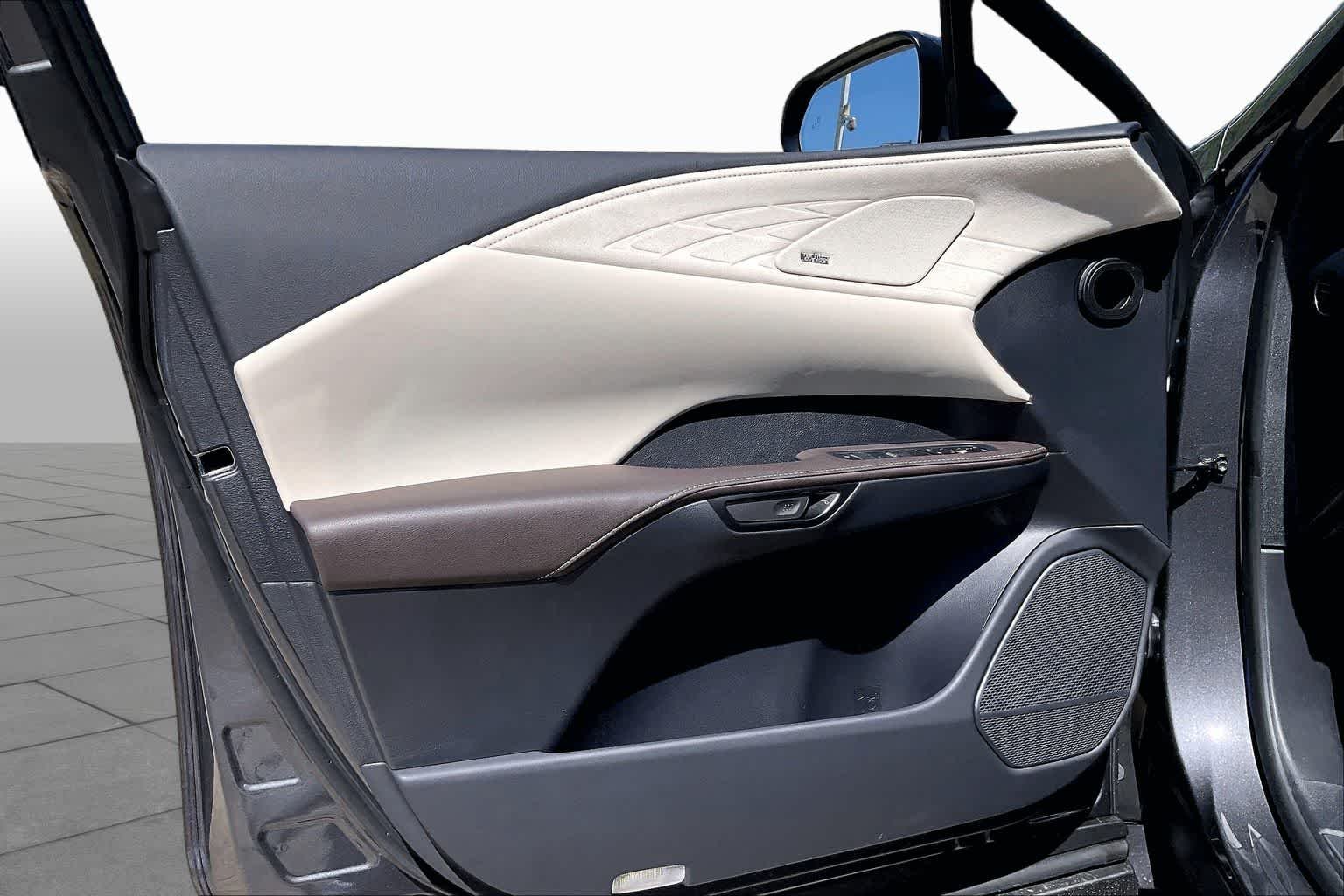 2026 Lexus RX 350 Luxury - Photo 15