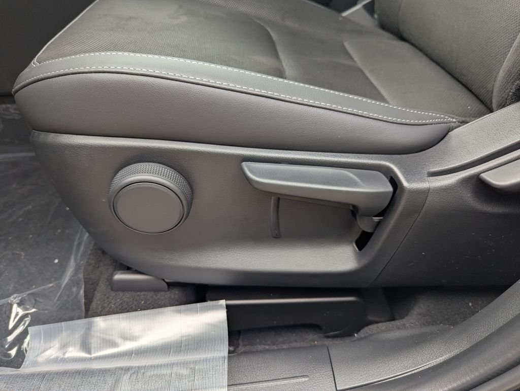 New 2026 Jet Black Mica Mazda 2.5 S Select AWD image 9