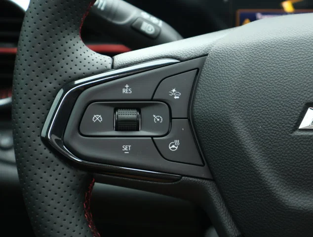 2026 Chevrolet Trax RS - Photo 13