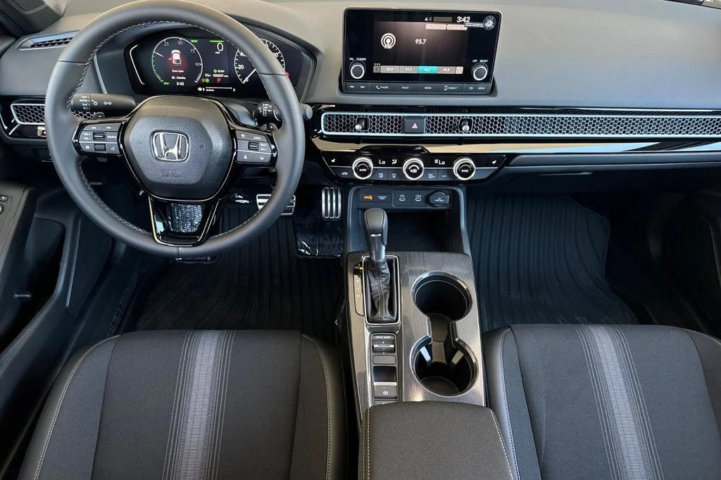 New 2026 Platinum White Pearl Honda Sport image 36