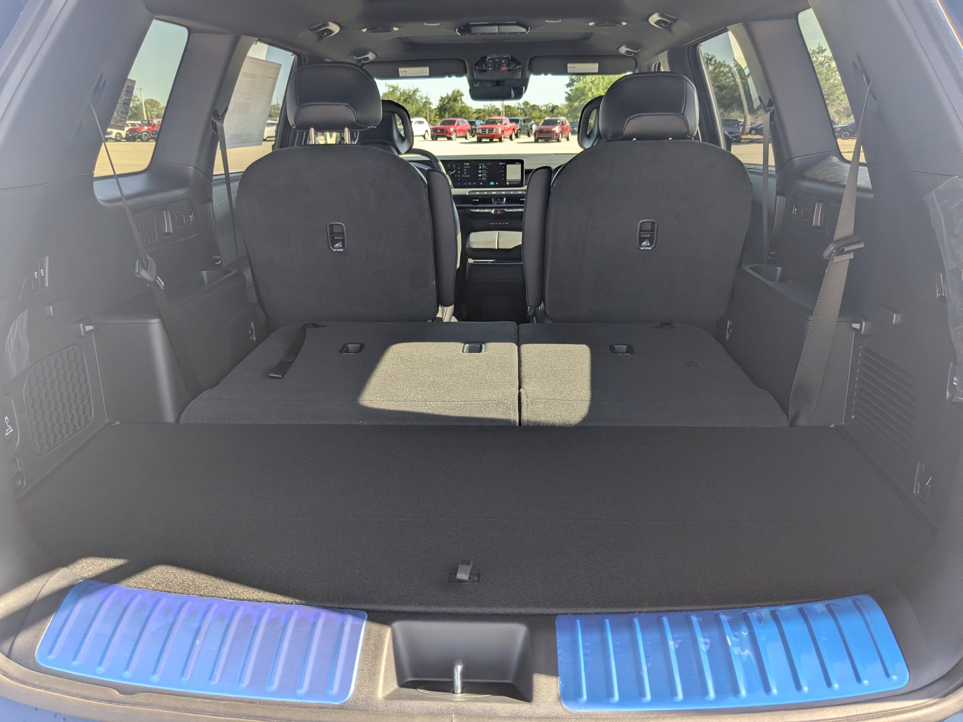 New 2027 Midnight Lake Blue Kia X-LINE SX image 15