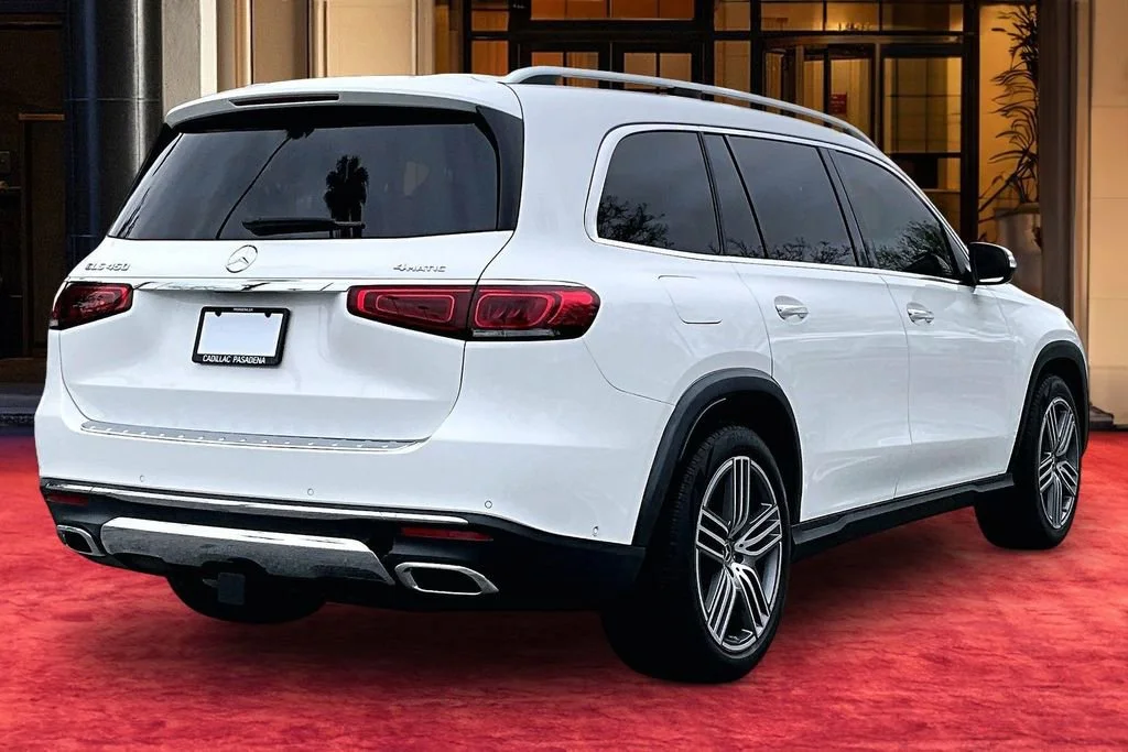 Used 2023  Mercedes-Benz GLS 450 image 6